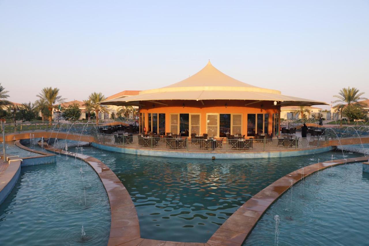Swiss International Hotel Villas Unaizah - Al Qassim Экстерьер фото